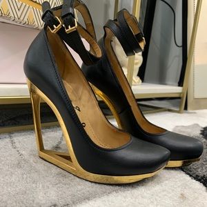 EUC Lanvin Architectural Wedge Pumps